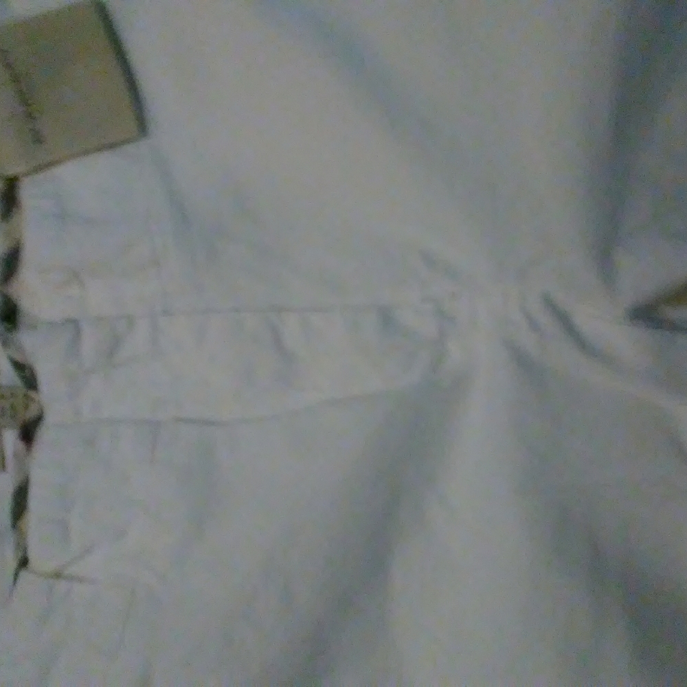8 - White authentic Burberry Capris